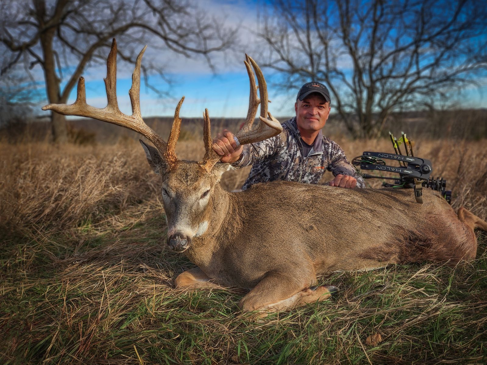 Agent Glen Salow image number 6