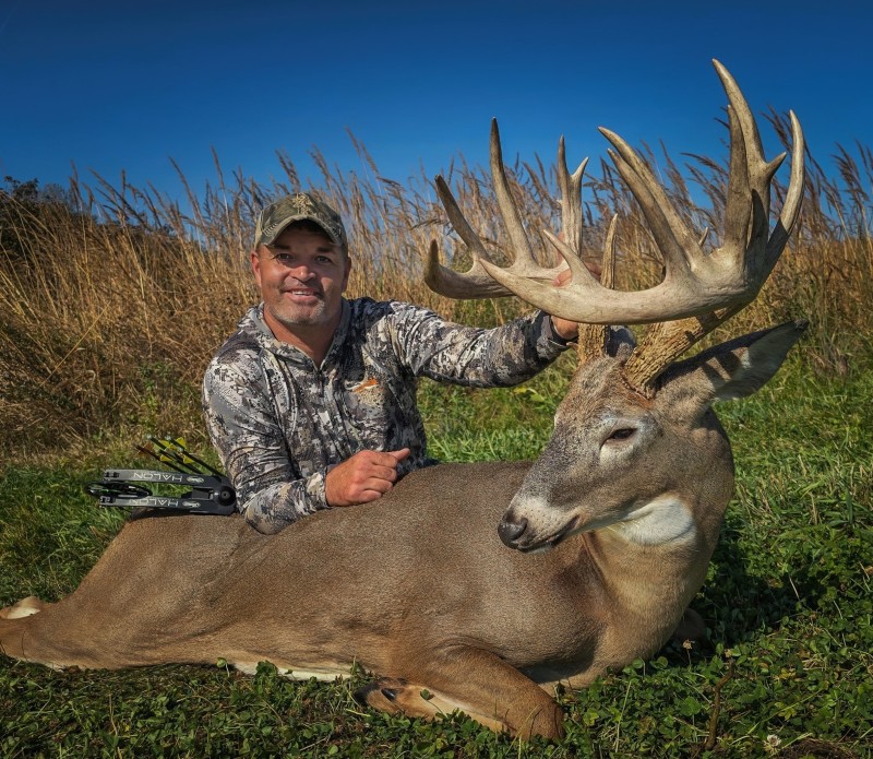 Agent Glen Salow image number 9